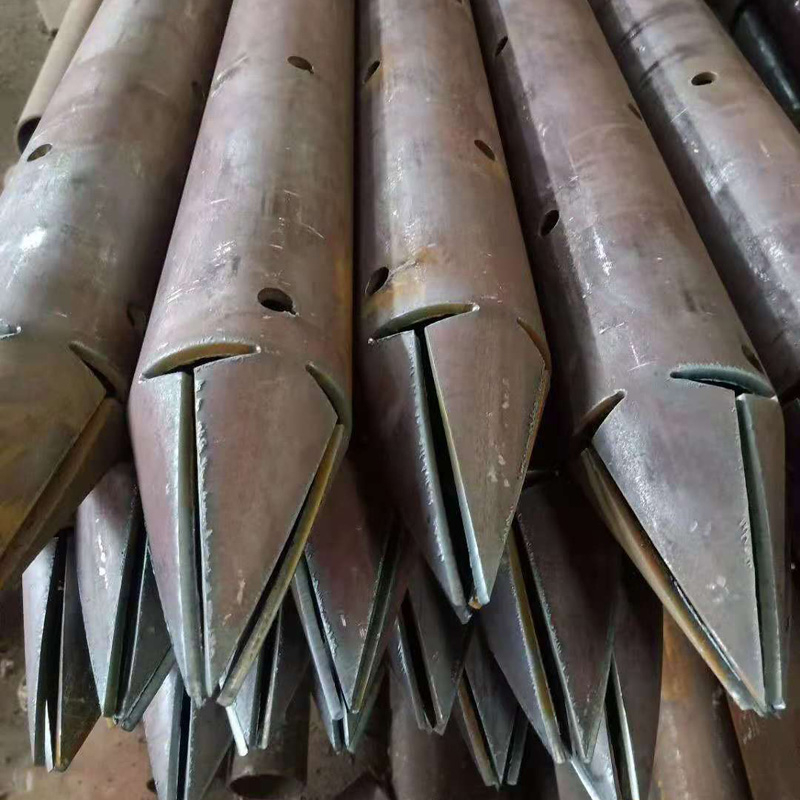 鼓楼预埋注浆管